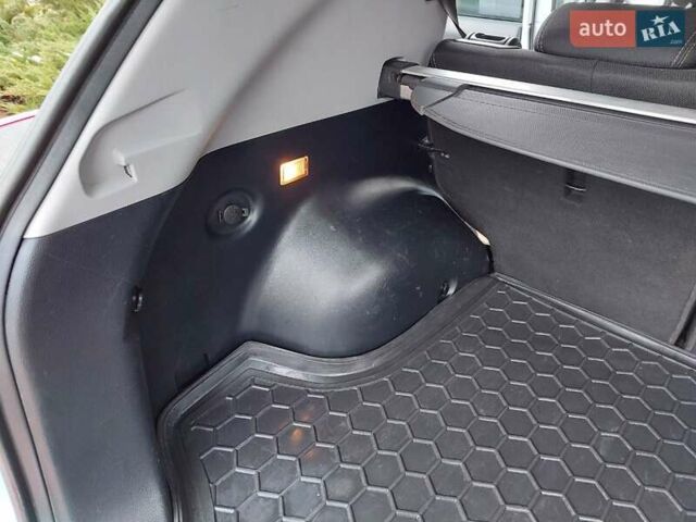 Белый Киа Sportage, объемом двигателя 1.69 л и пробегом 170 тыс. км за 11999 $, фото 26 на Automoto.ua