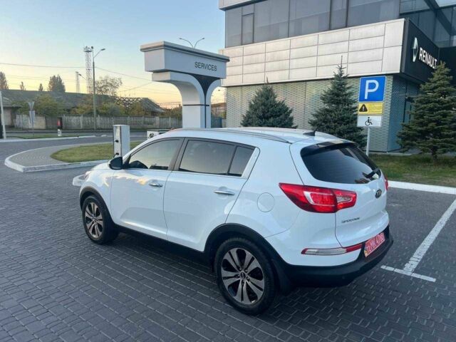 Белый Киа Sportage, объемом двигателя 2 л и пробегом 170 тыс. км за 13500 $, фото 7 на Automoto.ua
