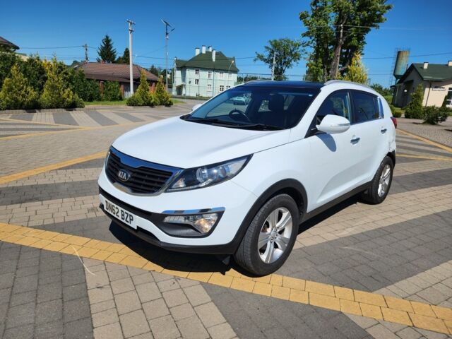 Белый Киа Sportage, объемом двигателя 1.7 л и пробегом 149 тыс. км за 4282 $, фото 6 на Automoto.ua