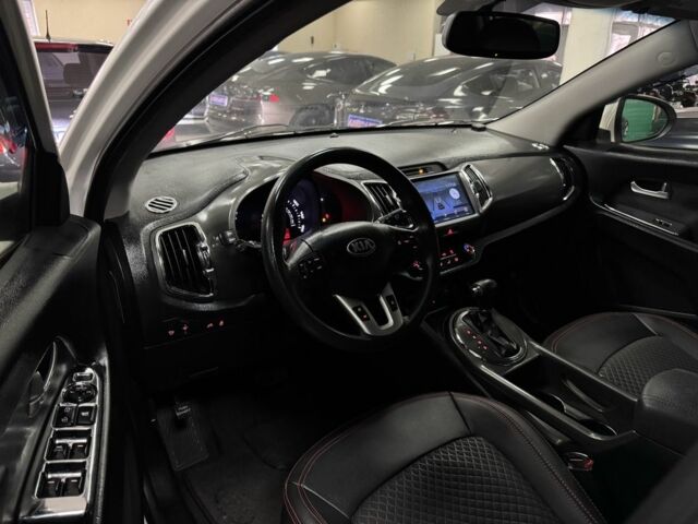 Белый Киа Sportage, объемом двигателя 2.4 л и пробегом 118 тыс. км за 11500 $, фото 11 на Automoto.ua