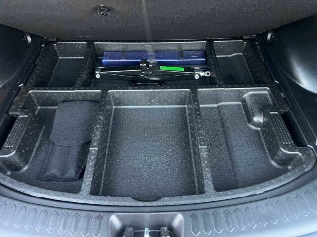 Белый Киа Sportage, объемом двигателя 2 л и пробегом 170 тыс. км за 13500 $, фото 21 на Automoto.ua