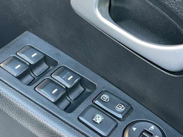 Білий Кіа Sportage, об'ємом двигуна 1.7 л та пробігом 201 тис. км за 11500 $, фото 12 на Automoto.ua