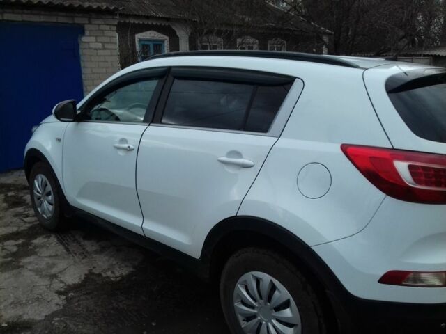Белый Киа Sportage, объемом двигателя 2 л и пробегом 152 тыс. км за 13150 $, фото 6 на Automoto.ua
