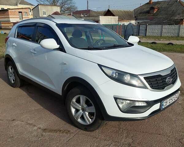 Белый Киа Sportage, объемом двигателя 2 л и пробегом 171 тыс. км за 12000 $, фото 7 на Automoto.ua