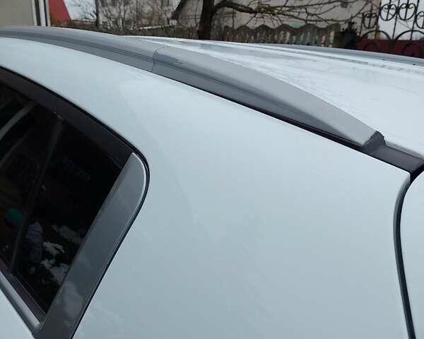 Белый Киа Sportage, объемом двигателя 1.69 л и пробегом 170 тыс. км за 11999 $, фото 22 на Automoto.ua