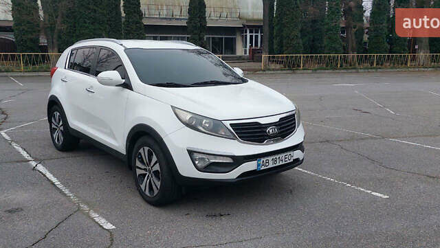 Белый Киа Sportage, объемом двигателя 2 л и пробегом 124 тыс. км за 13500 $, фото 8 на Automoto.ua