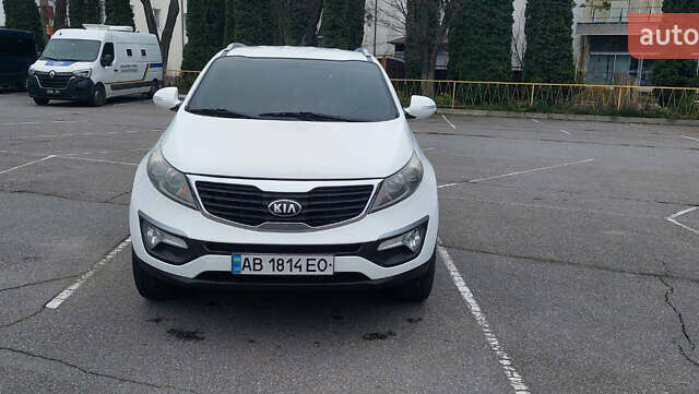 Белый Киа Sportage, объемом двигателя 2 л и пробегом 124 тыс. км за 13500 $, фото 17 на Automoto.ua