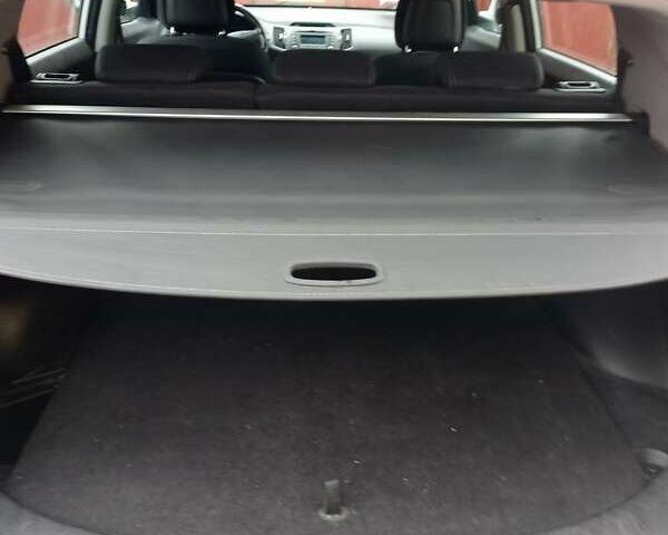 Белый Киа Sportage, объемом двигателя 1.7 л и пробегом 245 тыс. км за 9500 $, фото 11 на Automoto.ua