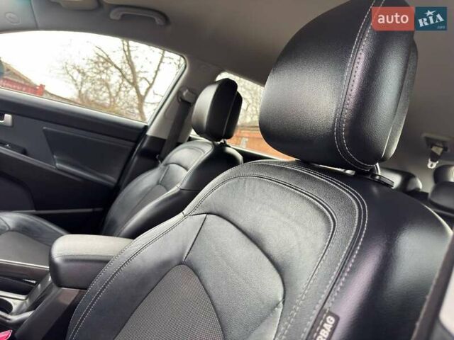 Білий Кіа Sportage, об'ємом двигуна 1.69 л та пробігом 194 тис. км за 10995 $, фото 22 на Automoto.ua