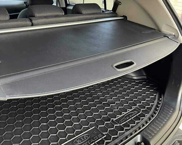 Кіа Sportage 2013 у Запоріжжя на Automoto.ua Білий Кіа Sportage, об'ємом двигуна 1.7 л та пробігом 163 тис. км за 12850 $, фото 58 на Automoto.ua