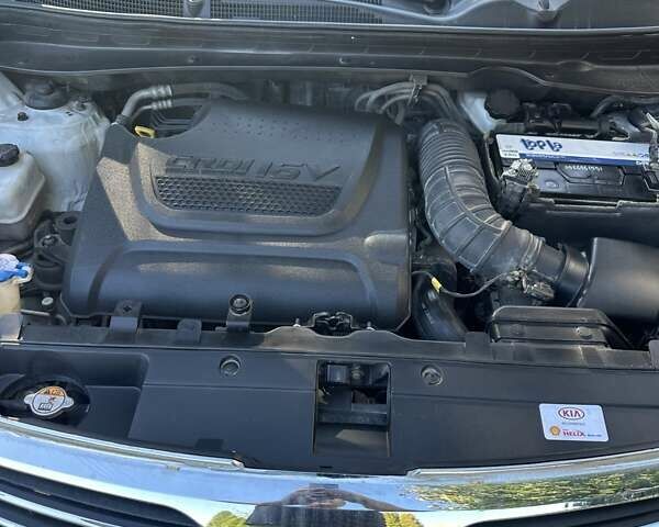 Белый Киа Sportage, объемом двигателя 2 л и пробегом 157 тыс. км за 13800 $, фото 18 на Automoto.ua