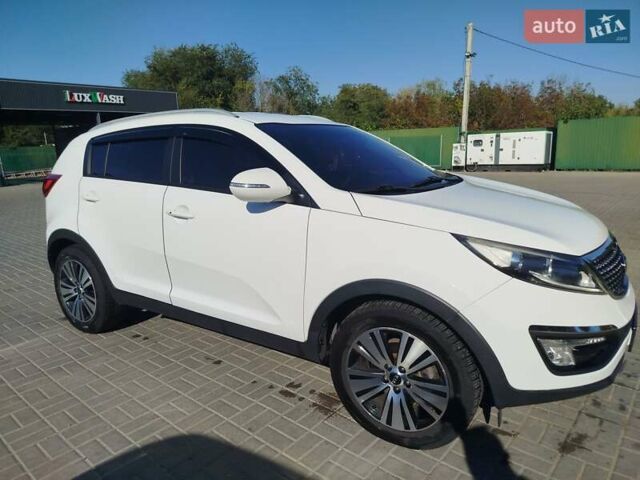 Белый Киа Sportage, объемом двигателя 2 л и пробегом 198 тыс. км за 14200 $, фото 11 на Automoto.ua