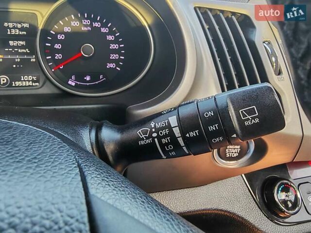 Белый Киа Sportage, объемом двигателя 0 л и пробегом 195 тыс. км за 15300 $, фото 18 на Automoto.ua