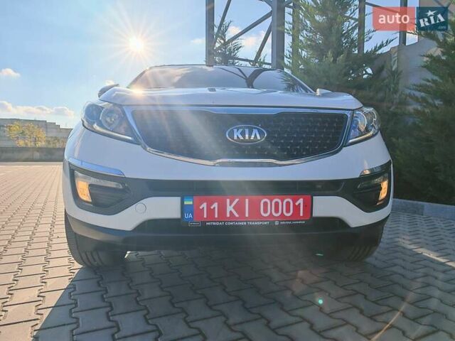 Белый Киа Sportage, объемом двигателя 0 л и пробегом 195 тыс. км за 15300 $, фото 64 на Automoto.ua