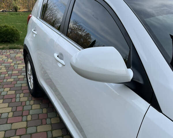 Кіа Sportage 2013 у Запоріжжя на Automoto.ua Білий Кіа Sportage, об'ємом двигуна 1.7 л та пробігом 163 тис. км за 12850 $, фото 23 на Automoto.ua