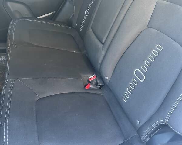 Белый Киа Sportage, объемом двигателя 2 л и пробегом 157 тыс. км за 13800 $, фото 20 на Automoto.ua