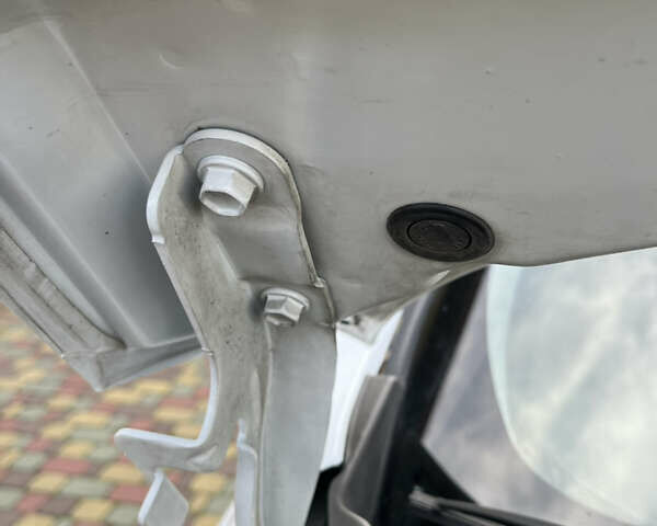 Кіа Sportage 2013 у Запоріжжя на Automoto.ua Білий Кіа Sportage, об'ємом двигуна 1.7 л та пробігом 163 тис. км за 12850 $, фото 46 на Automoto.ua