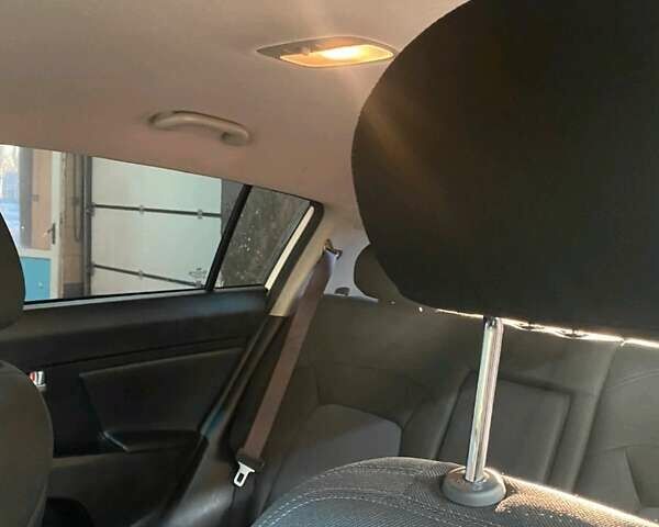 Белый Киа Sportage, объемом двигателя 2.4 л и пробегом 143 тыс. км за 12200 $, фото 13 на Automoto.ua