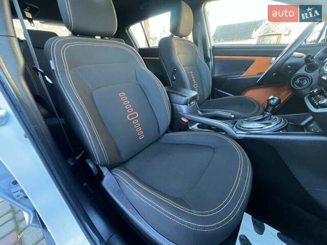 Білий Кіа Sportage, об'ємом двигуна 2 л та пробігом 223 тис. км за 14950 $, фото 110 на Automoto.ua