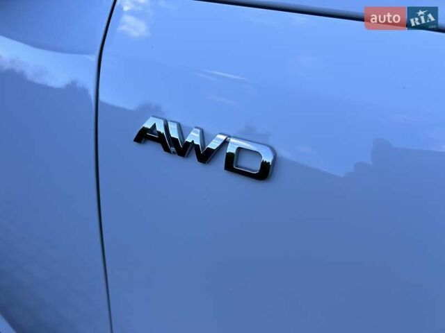 Білий Кіа Sportage, об'ємом двигуна 2 л та пробігом 223 тис. км за 14950 $, фото 27 на Automoto.ua