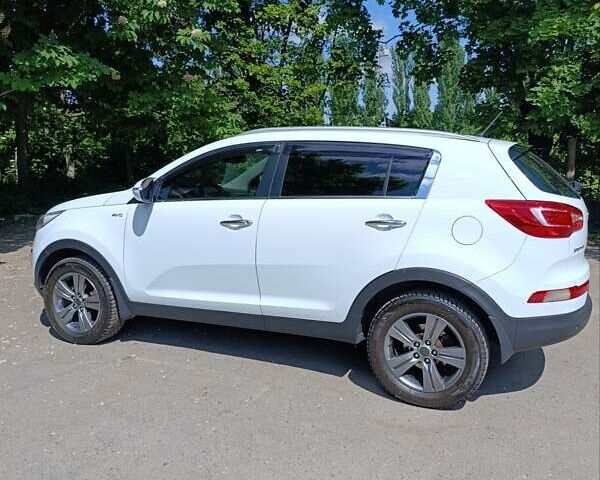 Белый Киа Sportage, объемом двигателя 2 л и пробегом 274 тыс. км за 14900 $, фото 3 на Automoto.ua