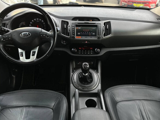 Белый Киа Sportage, объемом двигателя 1.6 л и пробегом 133 тыс. км за 15500 $, фото 11 на Automoto.ua