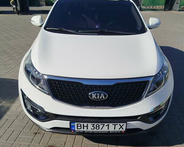 Белый Киа Sportage, объемом двигателя 2 л и пробегом 198 тыс. км за 14200 $, фото 4 на Automoto.ua
