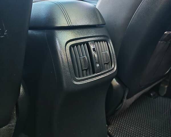 Белый Киа Sportage, объемом двигателя 0 л и пробегом 195 тыс. км за 15300 $, фото 45 на Automoto.ua