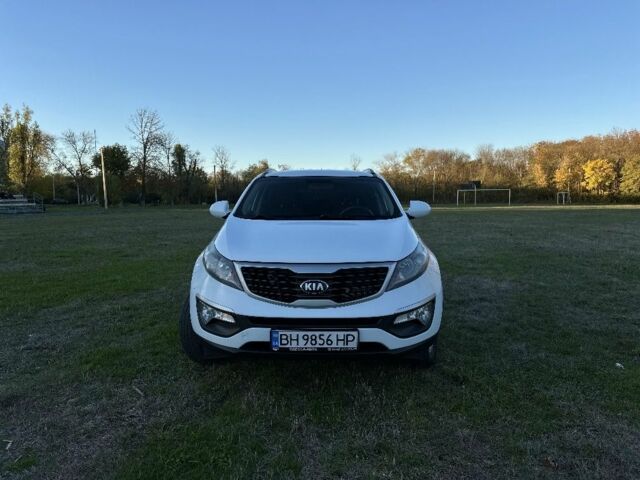 Білий Кіа Sportage, об'ємом двигуна 1.7 л та пробігом 223 тис. км за 12500 $, фото 1 на Automoto.ua