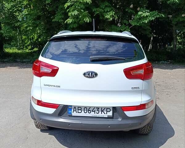 Белый Киа Sportage, объемом двигателя 2 л и пробегом 274 тыс. км за 14900 $, фото 1 на Automoto.ua