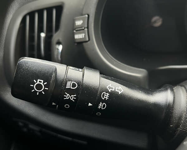 Кіа Sportage 2013 у Запоріжжя на Automoto.ua Білий Кіа Sportage, об'ємом двигуна 1.7 л та пробігом 163 тис. км за 12850 $, фото 78 на Automoto.ua