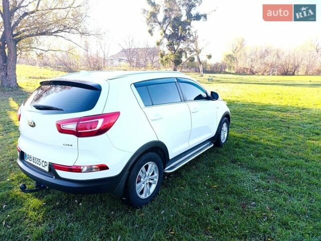 Белый Киа Sportage, объемом двигателя 1.69 л и пробегом 202 тыс. км за 13900 $, фото 5 на Automoto.ua