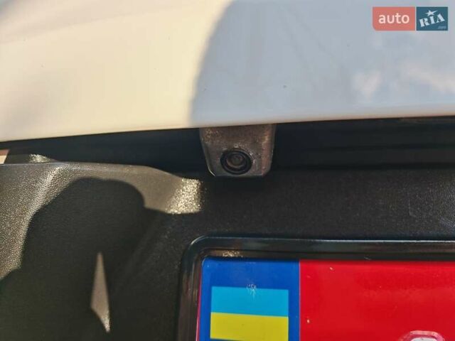 Белый Киа Sportage, объемом двигателя 0 л и пробегом 195 тыс. км за 15300 $, фото 56 на Automoto.ua