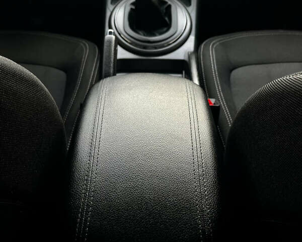 Кіа Sportage 2013 у Запоріжжя на Automoto.ua Білий Кіа Sportage, об'ємом двигуна 1.7 л та пробігом 163 тис. км за 12850 $, фото 93 на Automoto.ua