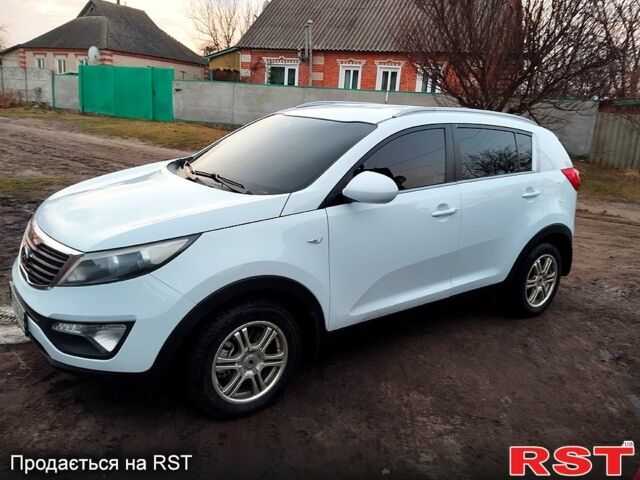 Белый Киа Sportage, объемом двигателя 1.7 л и пробегом 107 тыс. км за 13900 $, фото 7 на Automoto.ua