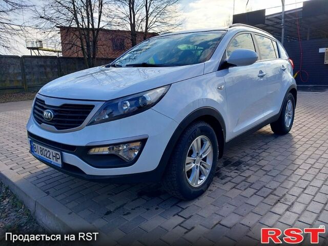 Белый Киа Sportage, объемом двигателя 2 л и пробегом 159 тыс. км за 13000 $, фото 3 на Automoto.ua