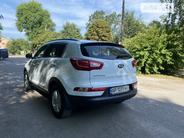 Белый Киа Sportage, объемом двигателя 1.7 л и пробегом 97 тыс. км за 13900 $, фото 14 на Automoto.ua