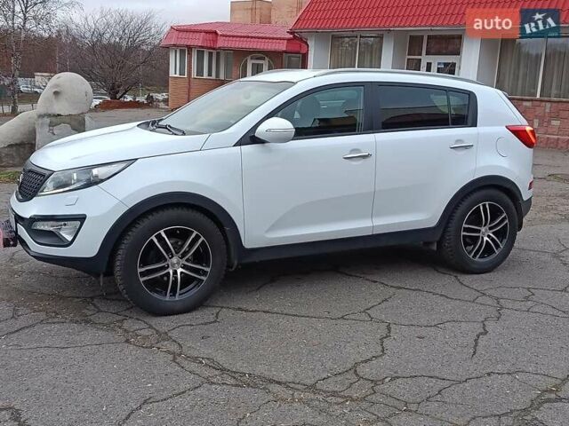 Білий Кіа Sportage, об'ємом двигуна 1.69 л та пробігом 230 тис. км за 14440 $, фото 20 на Automoto.ua