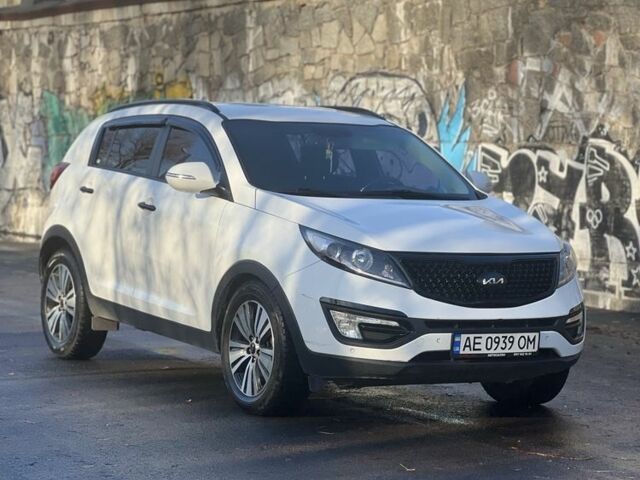 Білий Кіа Sportage, об'ємом двигуна 2 л та пробігом 229 тис. км за 13750 $, фото 8 на Automoto.ua