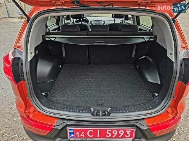 Белый Киа Sportage, объемом двигателя 2 л и пробегом 181 тыс. км за 13500 $, фото 39 на Automoto.ua