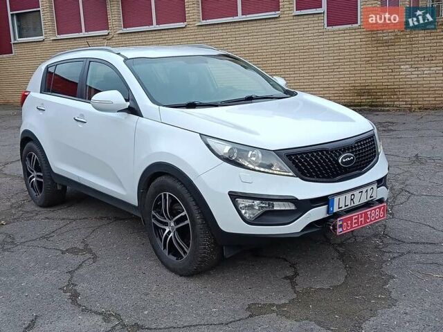 Білий Кіа Sportage, об'ємом двигуна 1.69 л та пробігом 230 тис. км за 14440 $, фото 24 на Automoto.ua