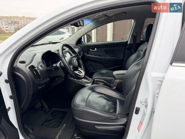 Белый Киа Sportage, объемом двигателя 2 л и пробегом 191 тыс. км за 15850 $, фото 24 на Automoto.ua
