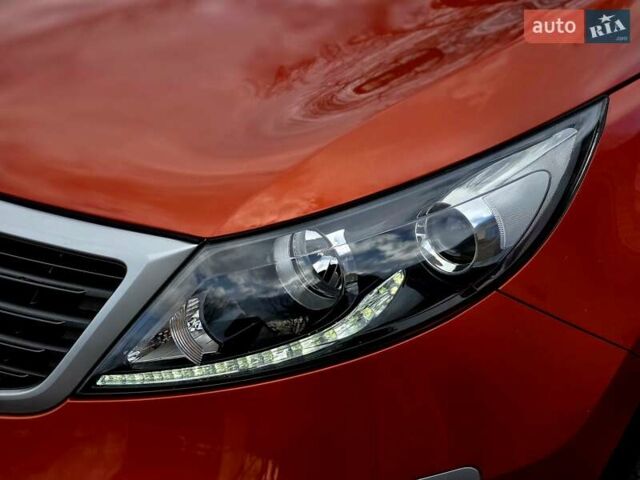 Белый Киа Sportage, объемом двигателя 2 л и пробегом 181 тыс. км за 13500 $, фото 21 на Automoto.ua