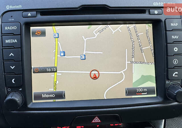 Белый Киа Sportage, объемом двигателя 1.7 л и пробегом 219 тыс. км за 12999 $, фото 27 на Automoto.ua