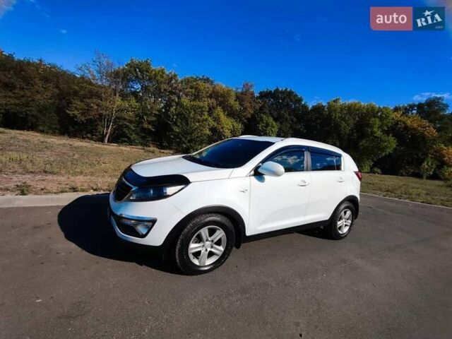 Белый Киа Sportage, объемом двигателя 1.7 л и пробегом 243 тыс. км за 13200 $, фото 34 на Automoto.ua