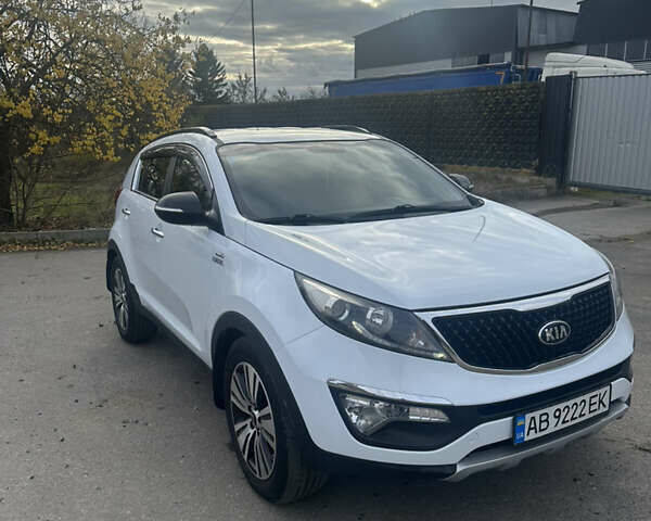 Белый Киа Sportage, объемом двигателя 2 л и пробегом 216 тыс. км за 15750 $, фото 4 на Automoto.ua
