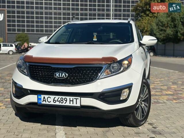 Белый Киа Sportage, объемом двигателя 2.36 л и пробегом 230 тыс. км за 11450 $, фото 3 на Automoto.ua
