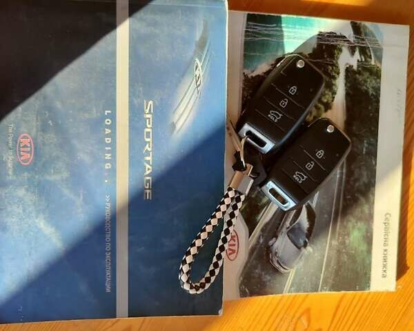 Белый Киа Sportage, объемом двигателя 1.7 л и пробегом 243 тыс. км за 13200 $, фото 33 на Automoto.ua