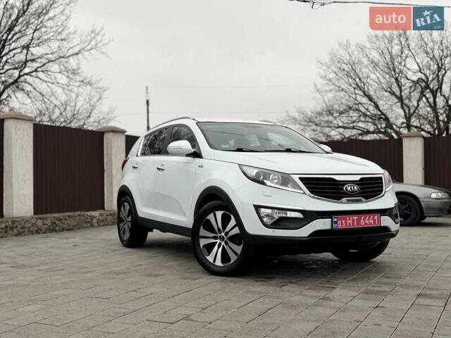 Белый Киа Sportage, объемом двигателя 2 л и пробегом 191 тыс. км за 15850 $, фото 1 на Automoto.ua