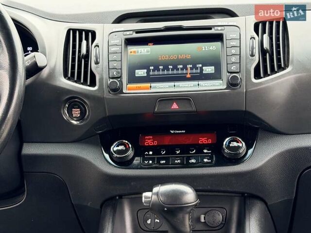 Белый Киа Sportage, объемом двигателя 2 л и пробегом 191 тыс. км за 15850 $, фото 32 на Automoto.ua